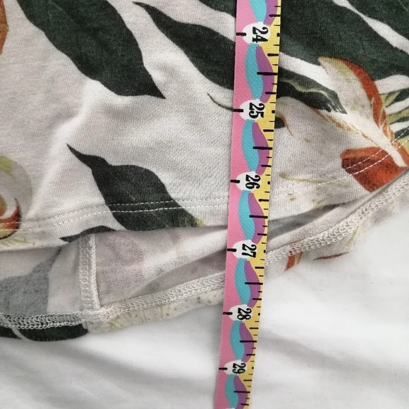 Aritzia Babaton Jersey Floral Tropical Scoop Neck Short Sleeve T-Shirt Small - Picture 13 of 14